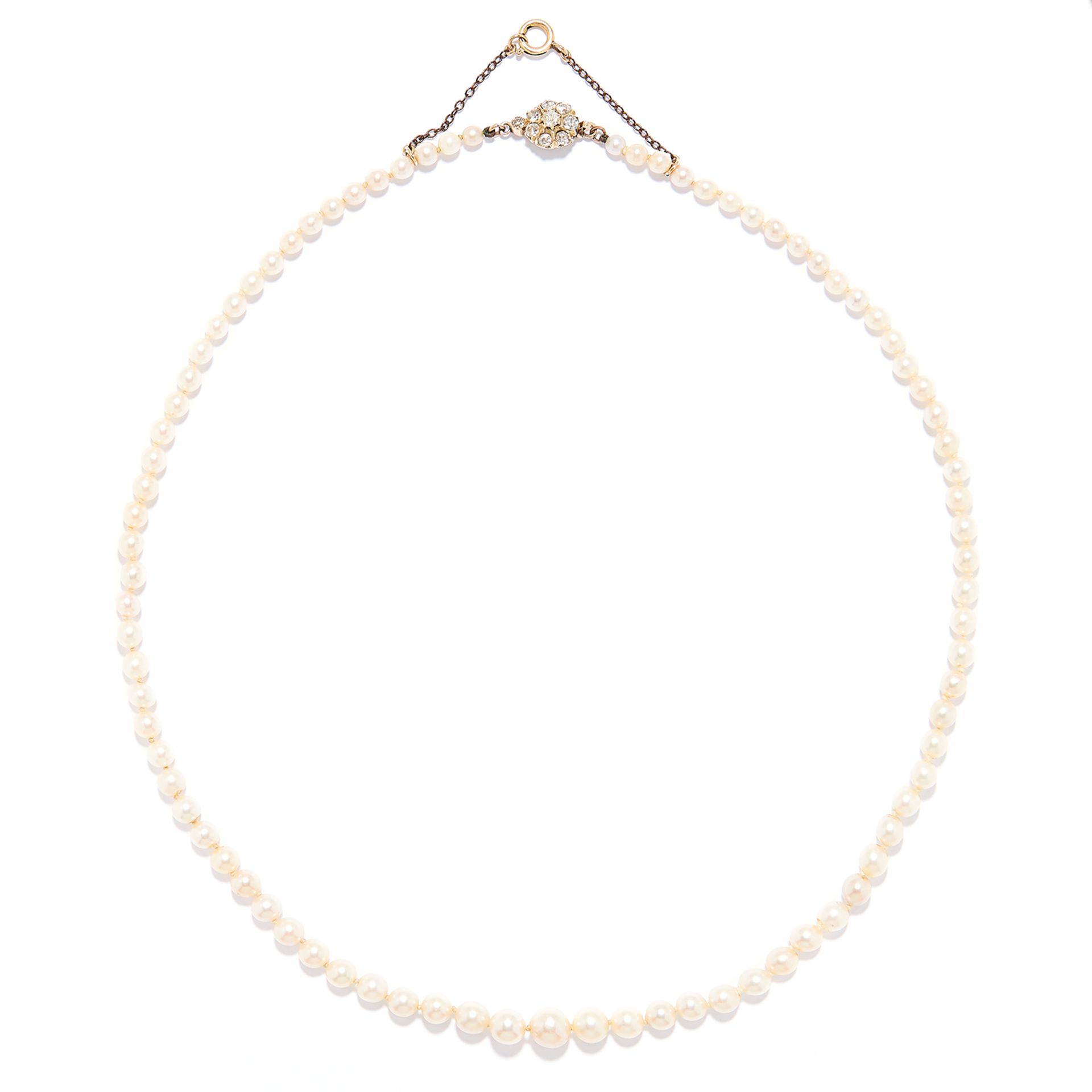 ANTIQUE PEARL AND DIAMOND NECKLACE in yellow gold, comprising of a single strand of pearls with