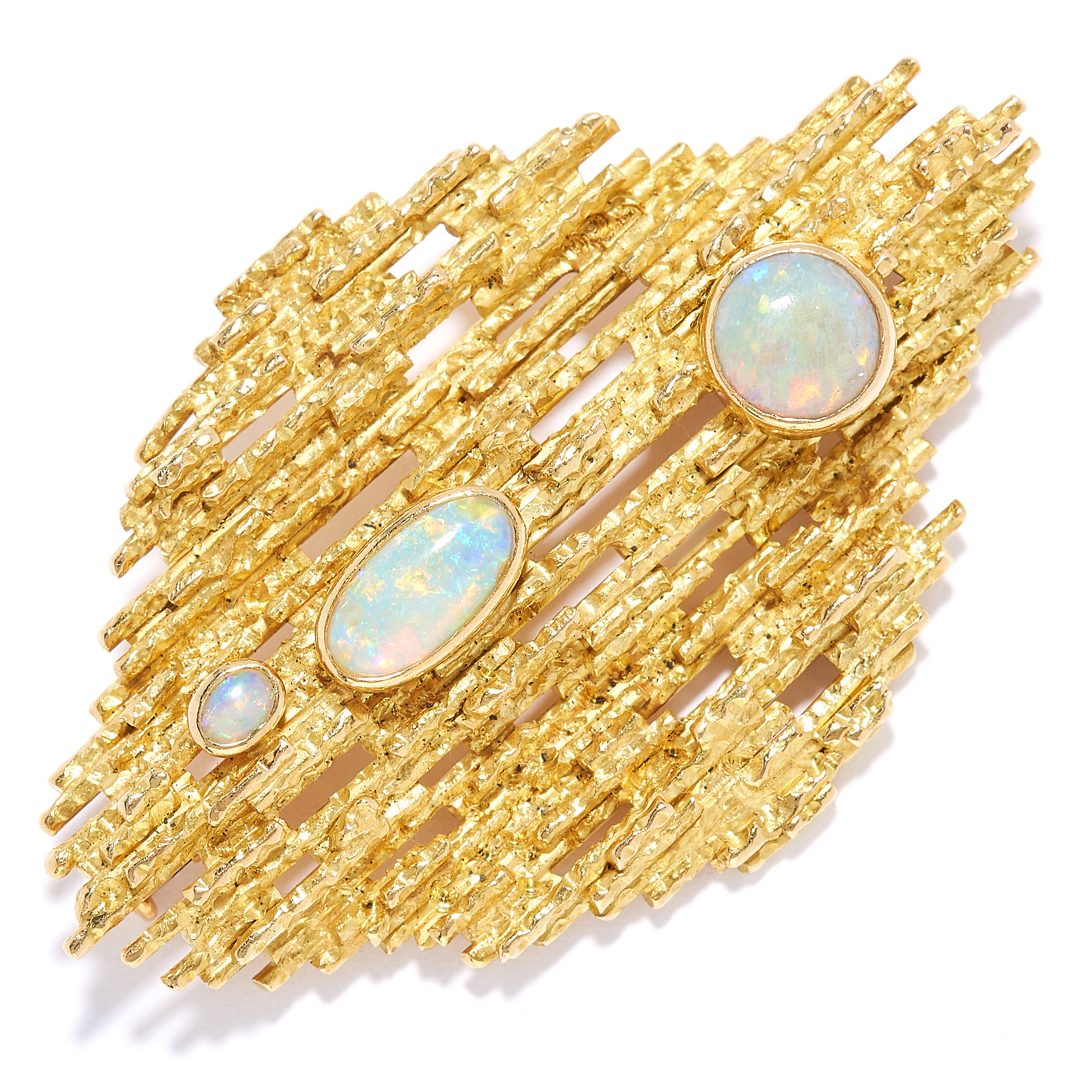 OPAL BROOCH / PENDANT, TIFFANY AND CO, CIRCA 1970 in 18ct yellow gold, in Brutalist style, the