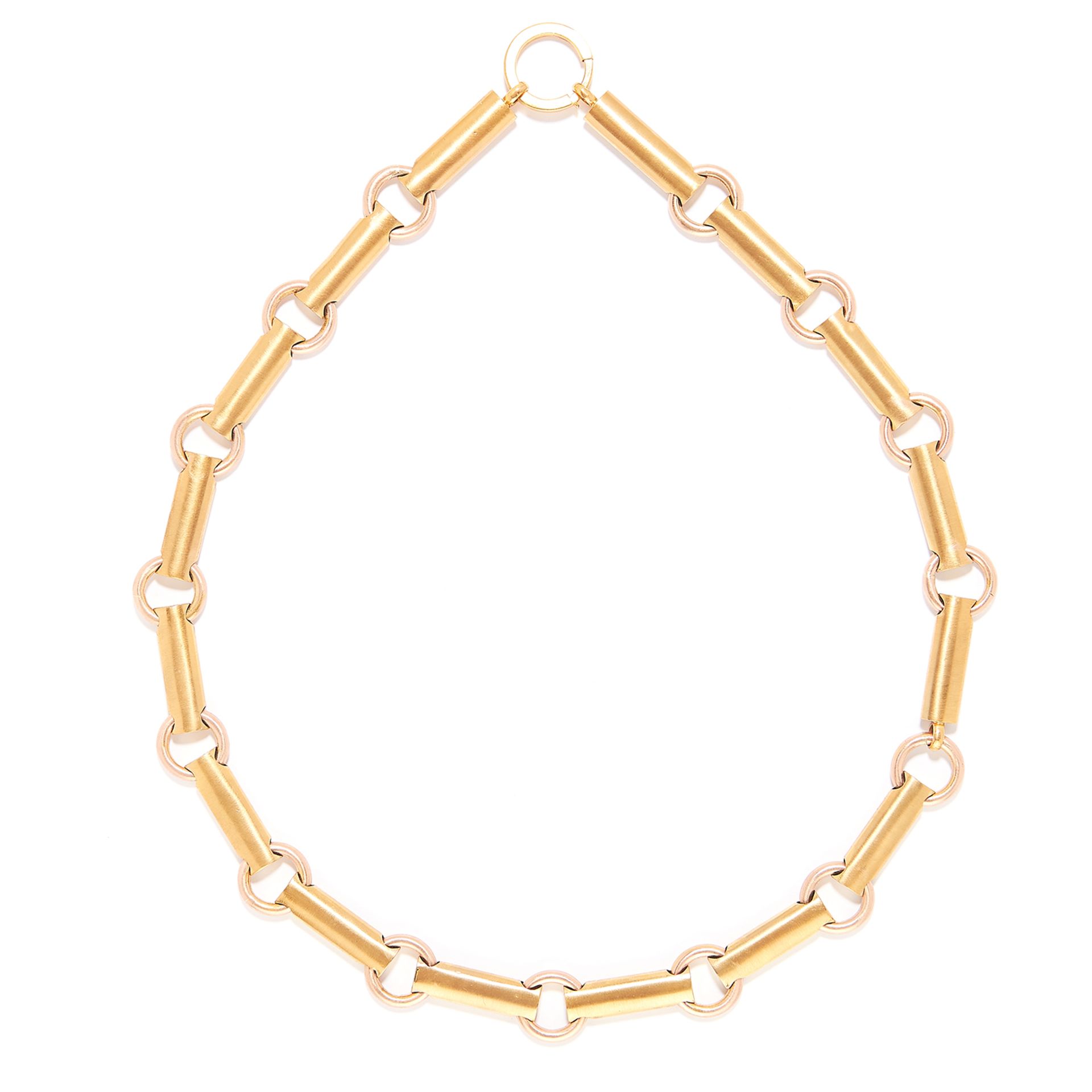 YELLOW GOLD FANCY LINK CHAIN in yellow gold, comprising of alternating circular and baton links,