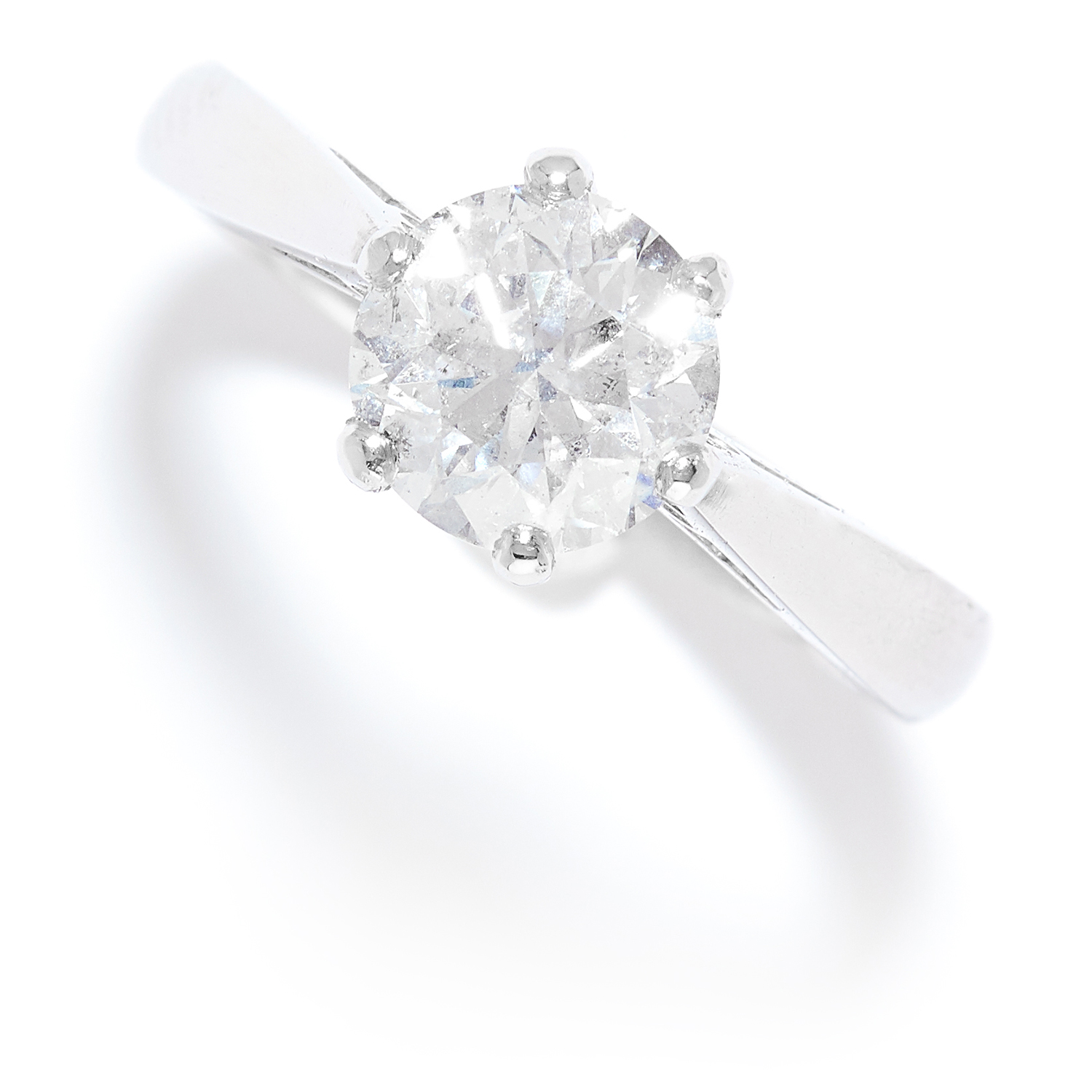 1.53 CARAT SOLITAIRE DIAMOND RING in platinum, set with a round brilliant cut diamond of 1.53