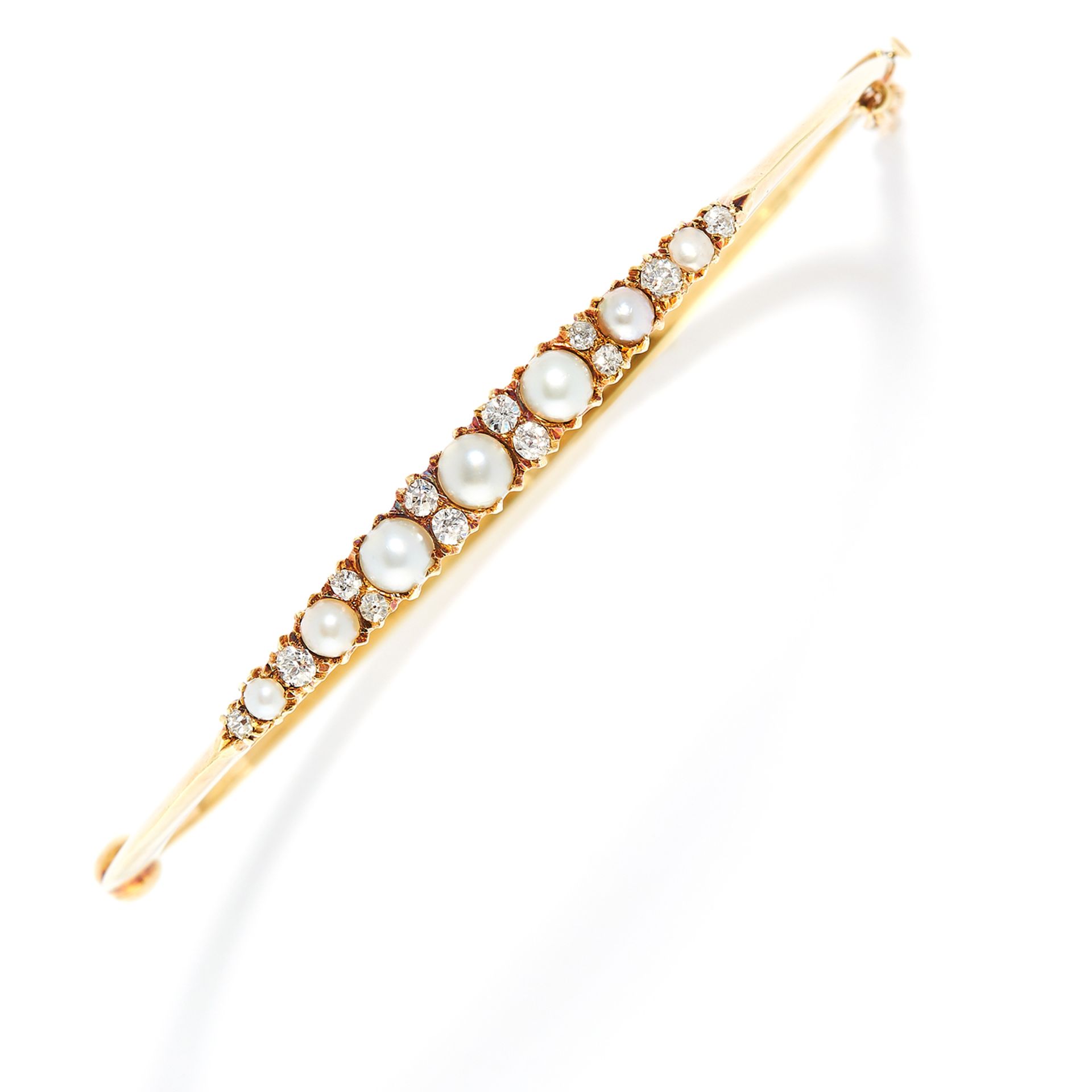 PEARL AND DIAMOND BANGLE in 15ct yellow gold, set with alternating round cut diamonds and pearls, - Bild 2 aus 2