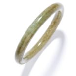 JADE BANGLE carved from a single piece of polished jade, 7cm inner diameter, 78.2g.