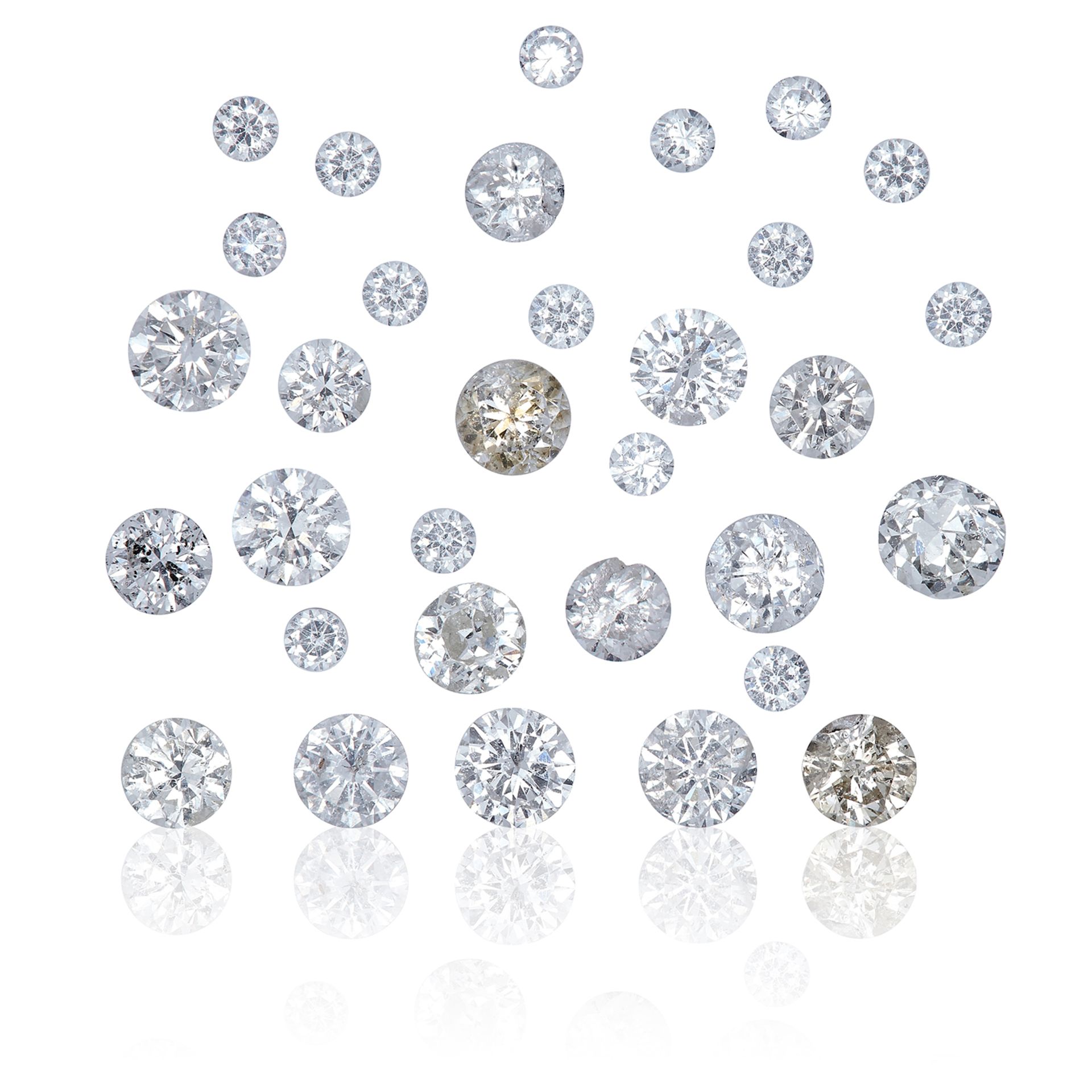 THIRTY TWO ROUND CUT MODERN BRILLIANT DIAMONDS, TOTALLING, 1.62cts, UNMOUNTED.