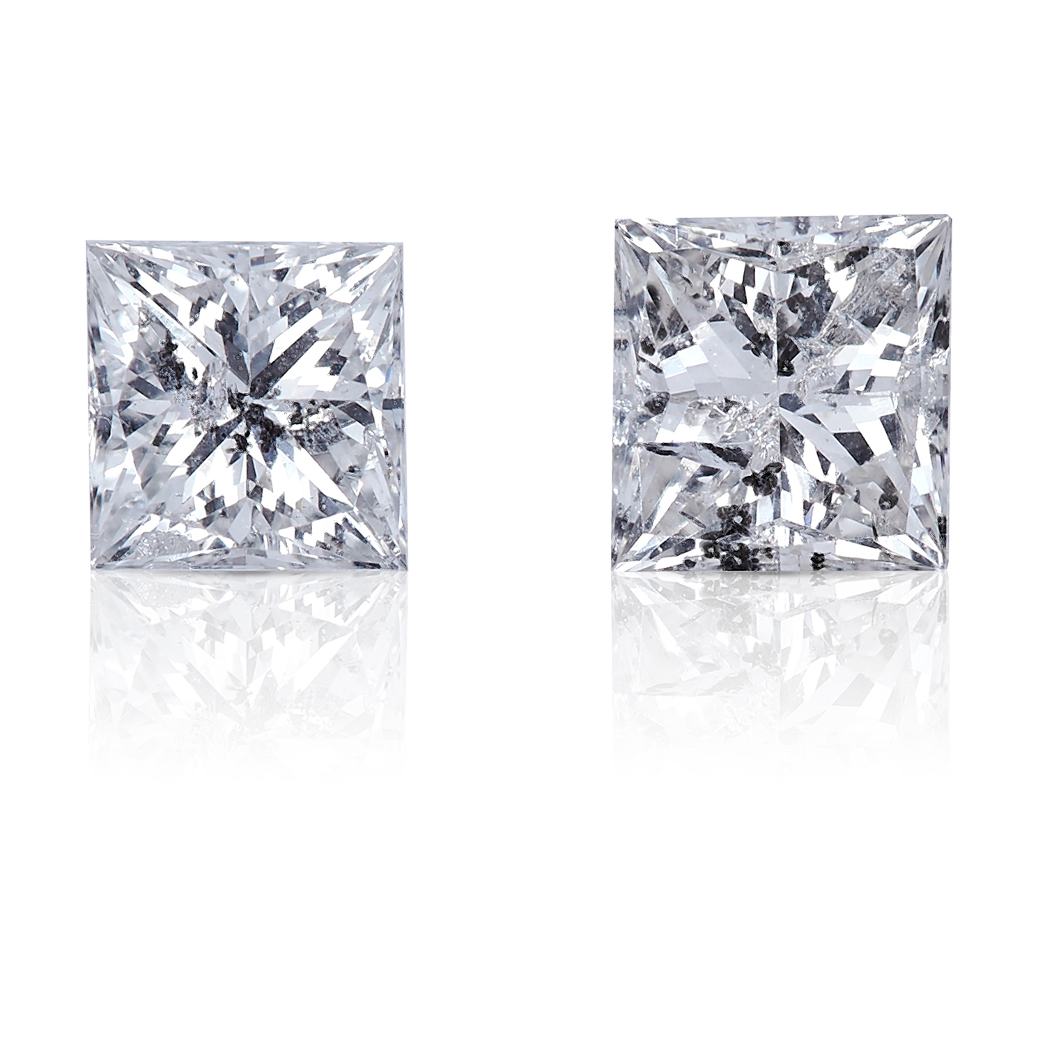 TWO SQUARE MODIFIED BRILLIANT CUT/PRINCESS CUT DIAMONDS, TOTALLING 0.49cts, UNMOUNTED.