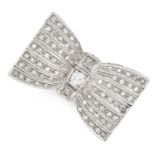 DIAMOND BOW RING set with round and old cut diamonds, size O / 7, 14.8g.