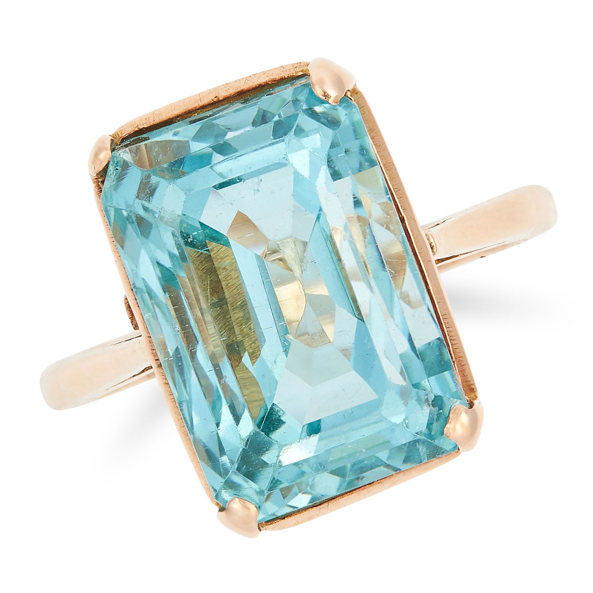 AQUAMARINE RING set with an emerald cut aquamarine of 12.53 carats, size N / 7, 7.2g.