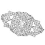 ANTIQUE ART DECO DIAMOND BROOCH set with old cut diamonds, 5.8cm, 15.4g.