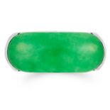 JADEITE JADE DRESS RING set with a single piece of polished jade, size M / 6, 7g.