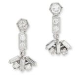 DIAMOND DROP EARRINGS set with round and baguette cut diamonds, 1.5cm, 2.1g.