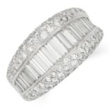 3.25 CARAT DIAMOND RING set with round and baguette cut diamonds totalling 3.25 carats, size N / 6.