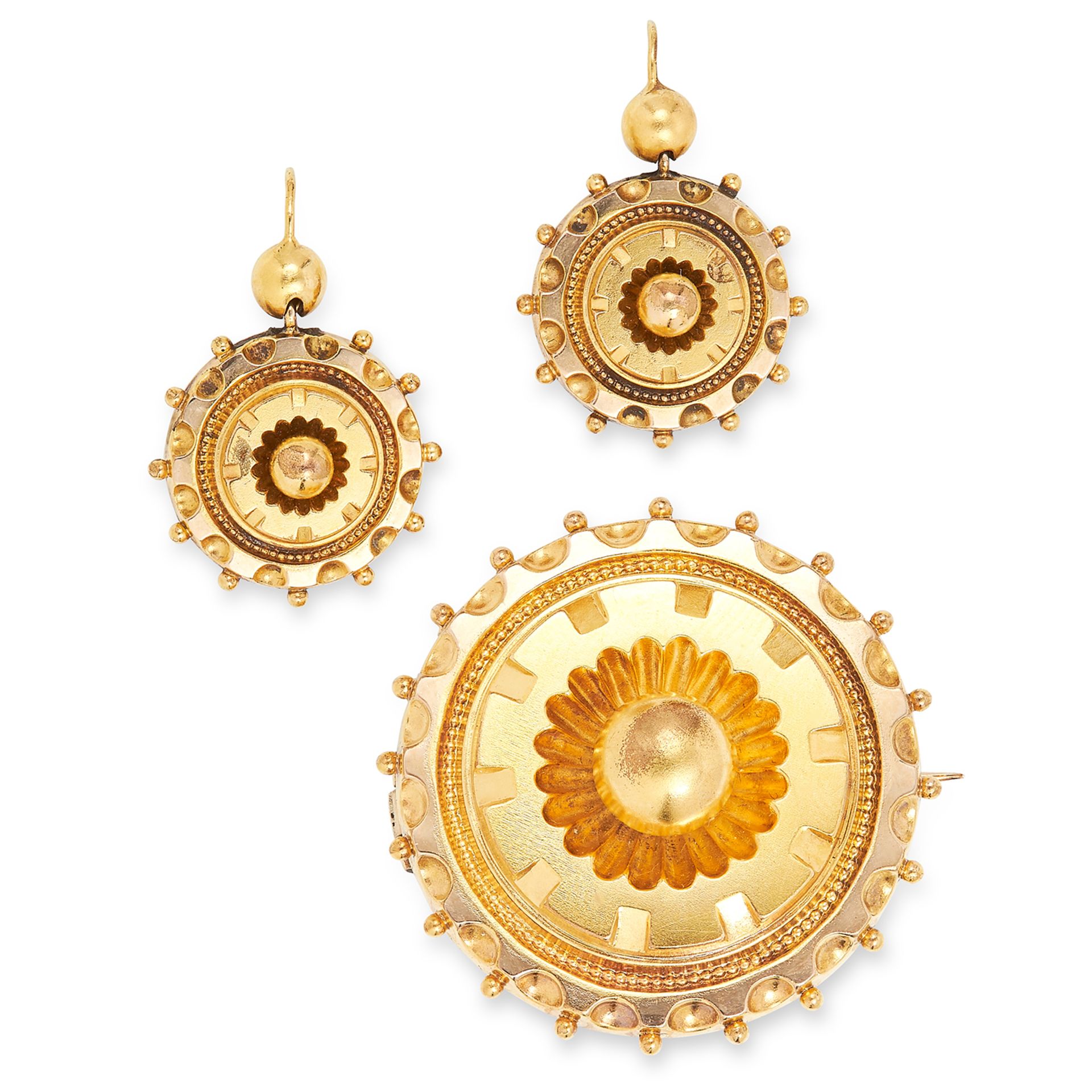 ANTIQUE MOURNING BROOCH AND EARRINGS SUITE, 19TH CENTURY circular design with geometric accents, the