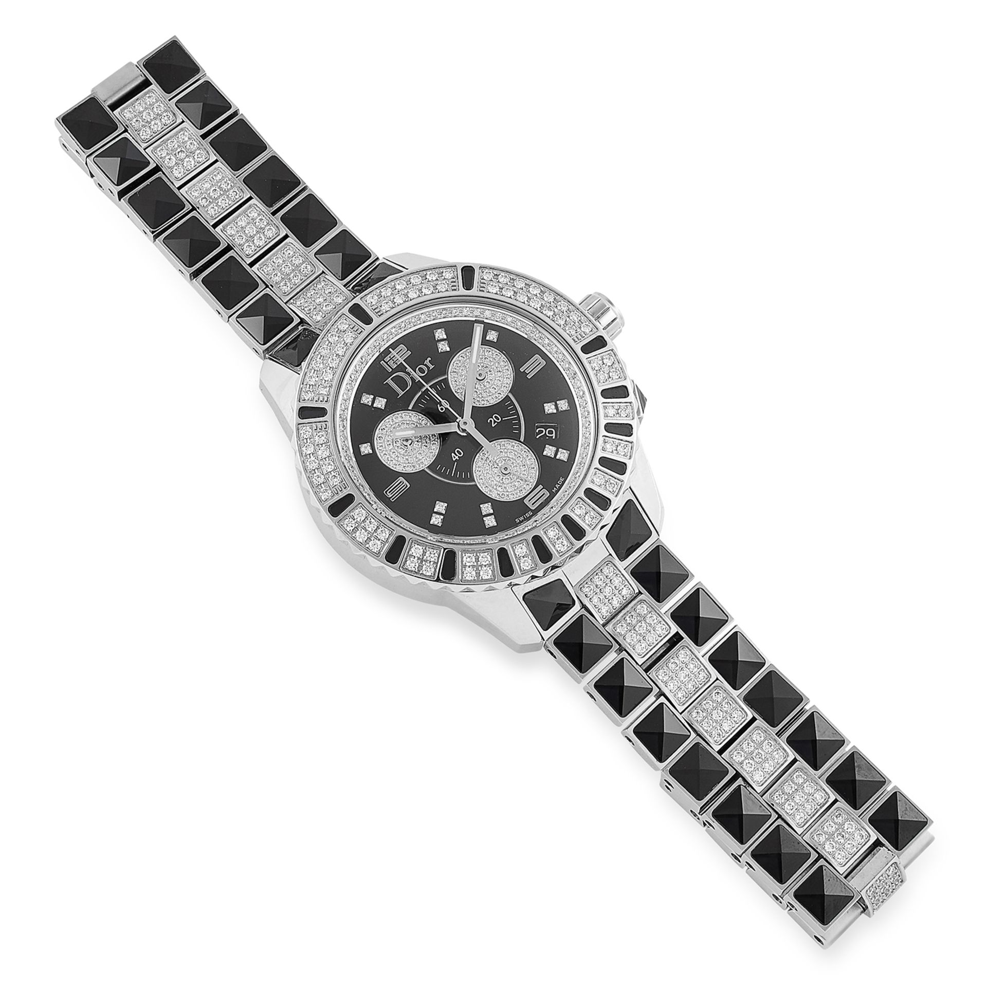 DIAMOND CHRISTAL WATCH, DIOR set with round cut diamonds, inner diameter: 9.5cm, 138.5g.