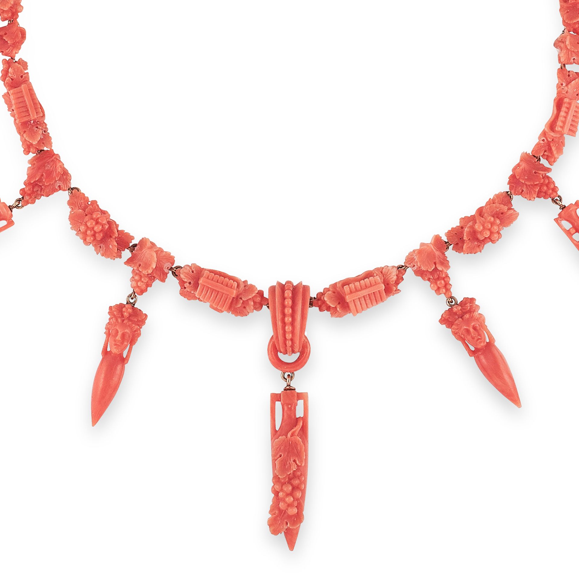 ANTIQUE CARVED CORAL NECKLACE, ITALIAN, 19TH CENTURY formed of carved links decorated with grapes, - Bild 2 aus 2