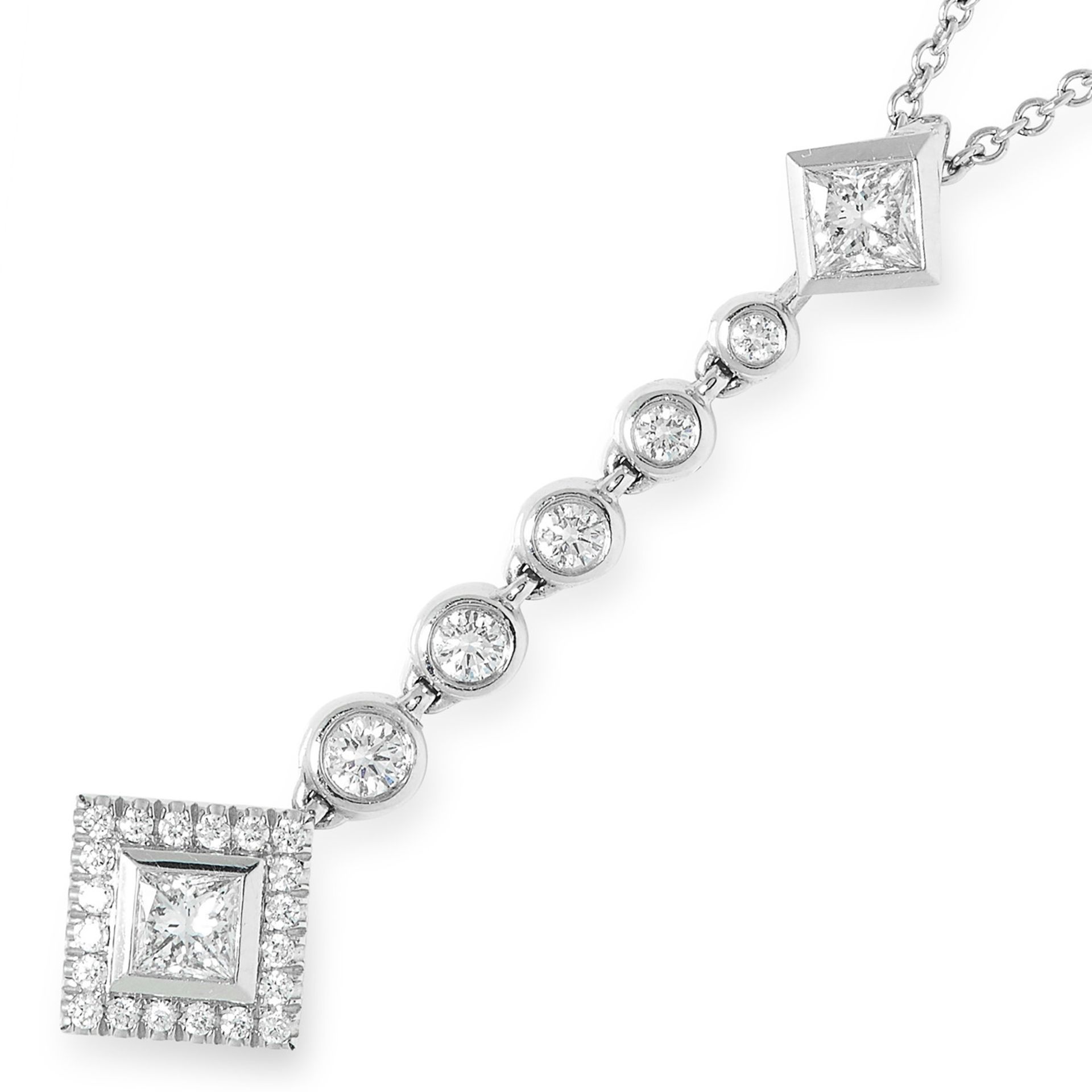 A DIAMOND PENDANT, TIFFANY & CO comprising of a row of round and princess cut diamonds totalling - Bild 2 aus 2