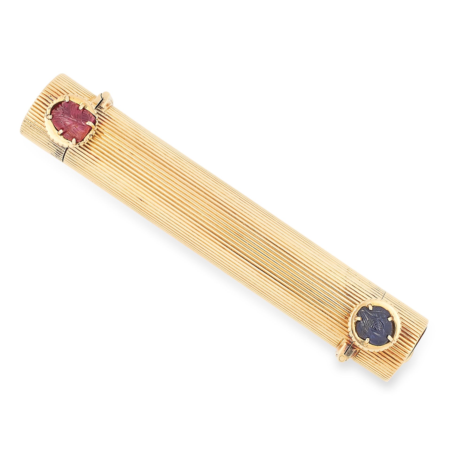 AN ANTIQUE RUBY AND SAPPHIRE LIPSTICK HOLDER, CARTIER set at each end with a carved Mughal style