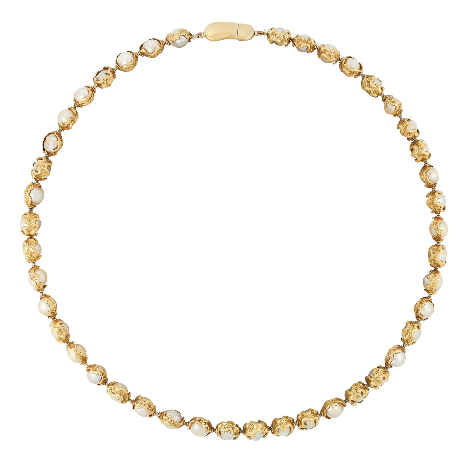 A CULTURED PEARL NECKLACE, CHARLES DE TEMPLE 1978 formed of a single row of pearls of 7.5-8.5mm in