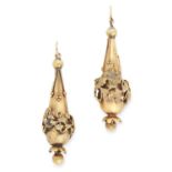 A PAIR OF ANTIQUE ETRUSCAN REVIVAL STYLE EARRINGS set with a gold drop, 5cm, 4.6g.