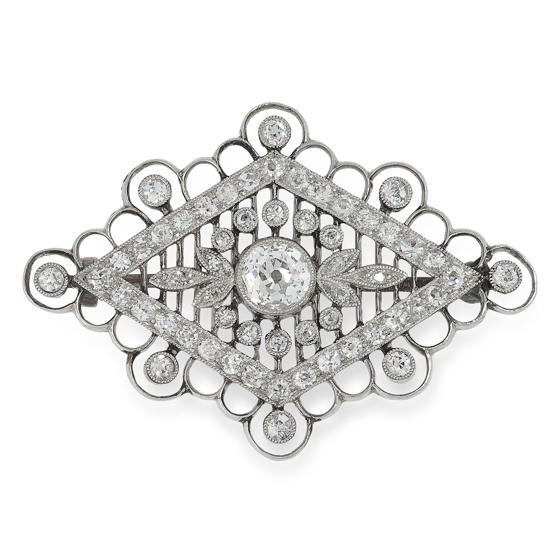 AN ANTIQUE DIAMOND BROOCH of diamond shape, set with old and rose cut diamonds totalling