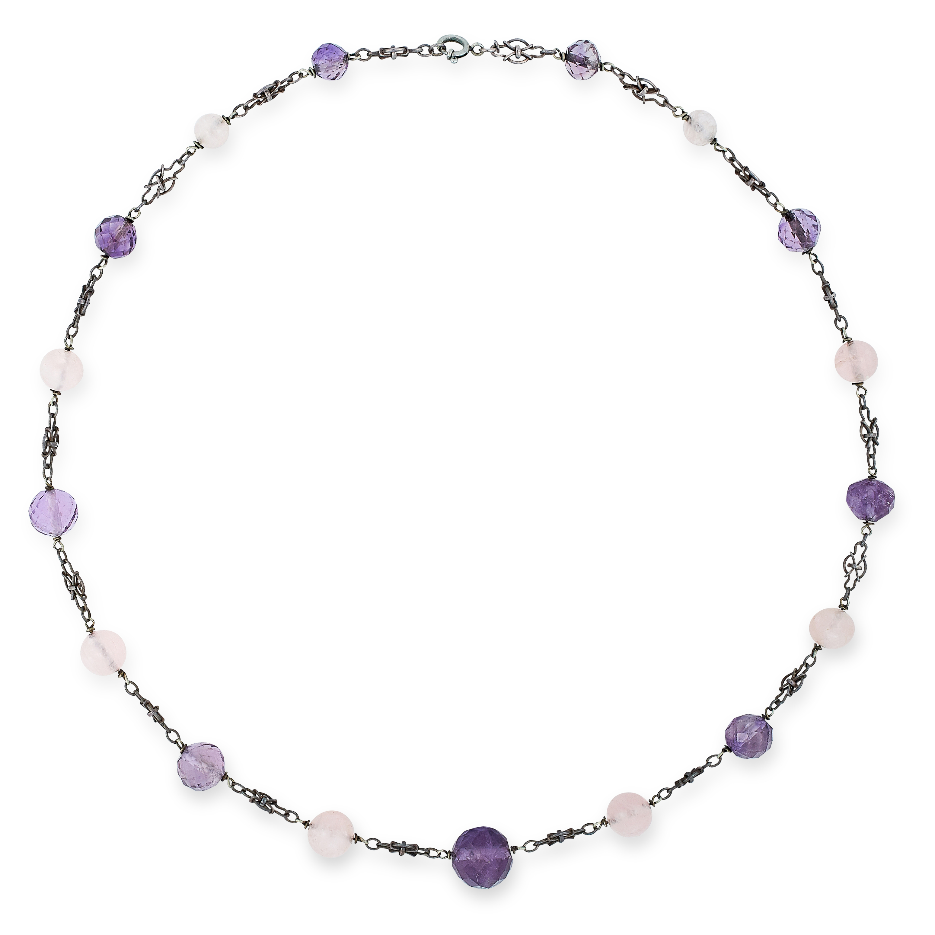 AN ARTS AND CRAFTS ROSE QUARTZ AND AMETHYST NECKLACE set with polished rose quartz and amethyst