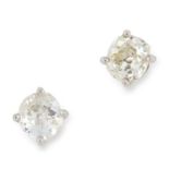 A PAIR OF 1.00 CARAT DIAMOND STUD EARRINGS each set with an old round cut diamond, totalling 1.00