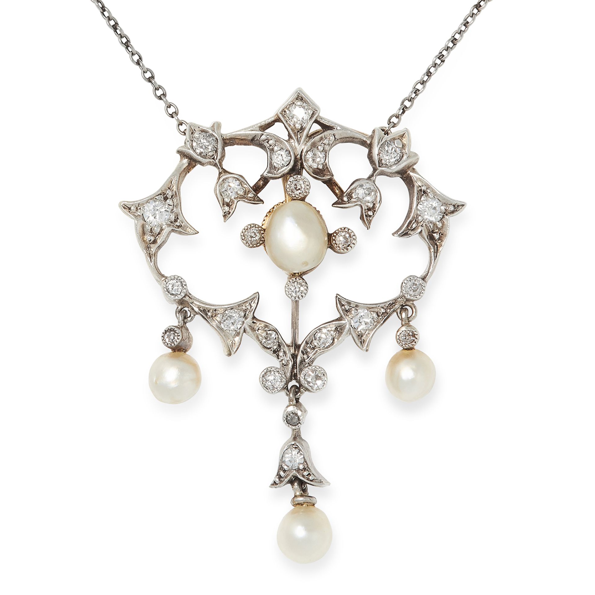 ANTIQUE DIAMOND AND PEARL PENDANT set with round cut diamonds and pearls, 7.1g.