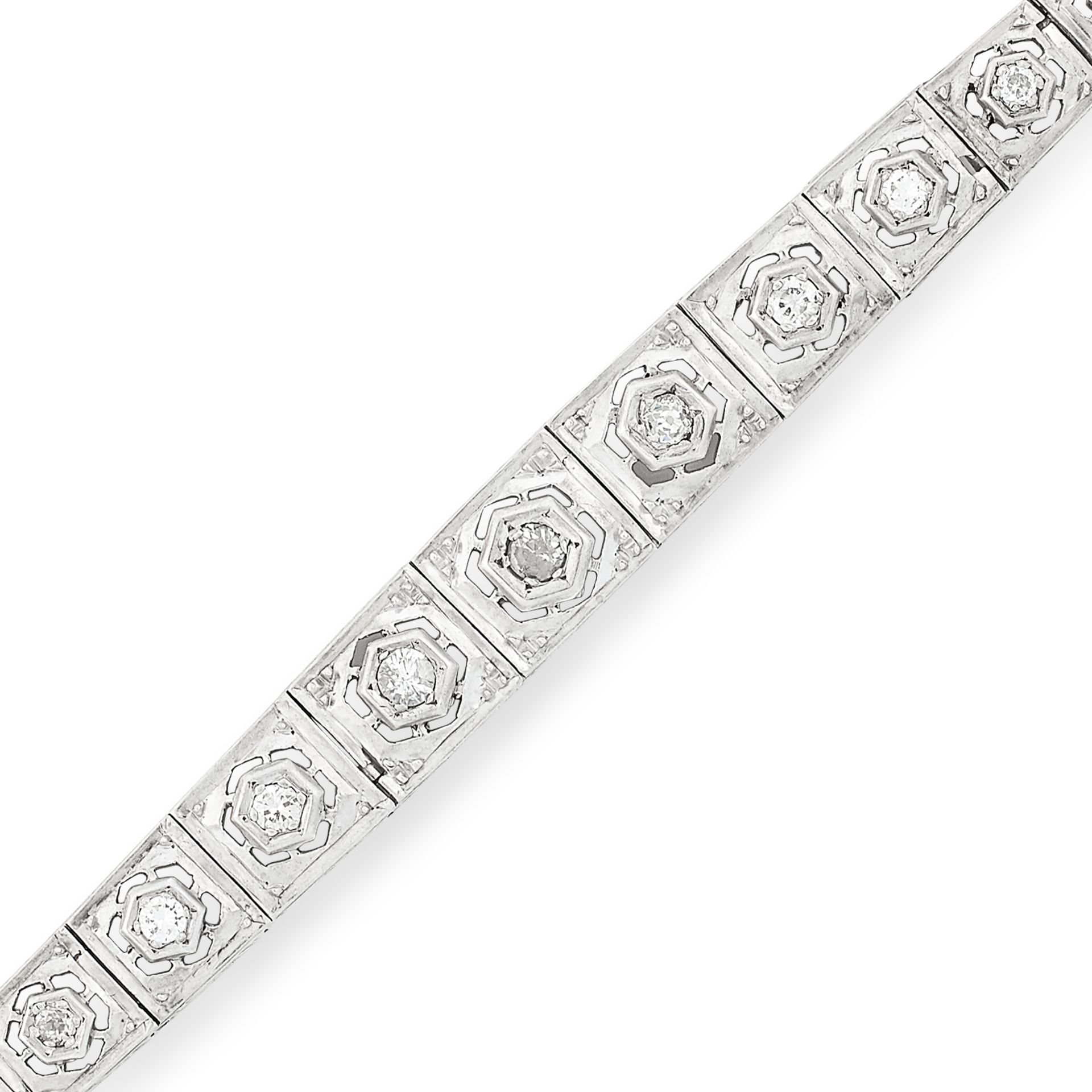 DIAMOND BRACELET in Art Deco style, set with round cut diamonds totalling approximately 1.50 carats, - Bild 2 aus 2
