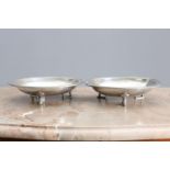 A PAIR OF LIBERTY & CO TUDRIC PEWTER SHALLOW BOWLS, DESIGNED BY ARCHIBALD KNOX