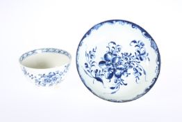 A LOWESTOFT MANSFIELD PATTERN SAUCER AND A LOWESTOFT ROOT PATTERN TEA BOWL