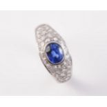 AN 18CT WHITE GOLD, SAPPHIRE AND DIAMOND RING