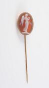 A CARVED CAMEO HARDSTONE TIE PIN