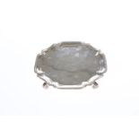 A GEORGE V SILVER CARD TRAY