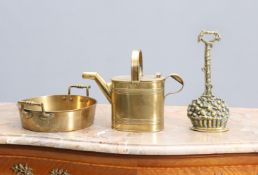 A GROUP OF LATE 19th/EARLY 20th CENTURY BRASS