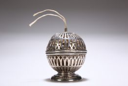 AN EDWARD VII SILVER STRING-BOX , BY HORTON AND ALLDAY, BIRMINGHAM, 1906