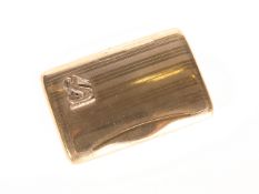 A 9 CARAT GOLD VESTA CASE, BIRMINGHAM, 1916