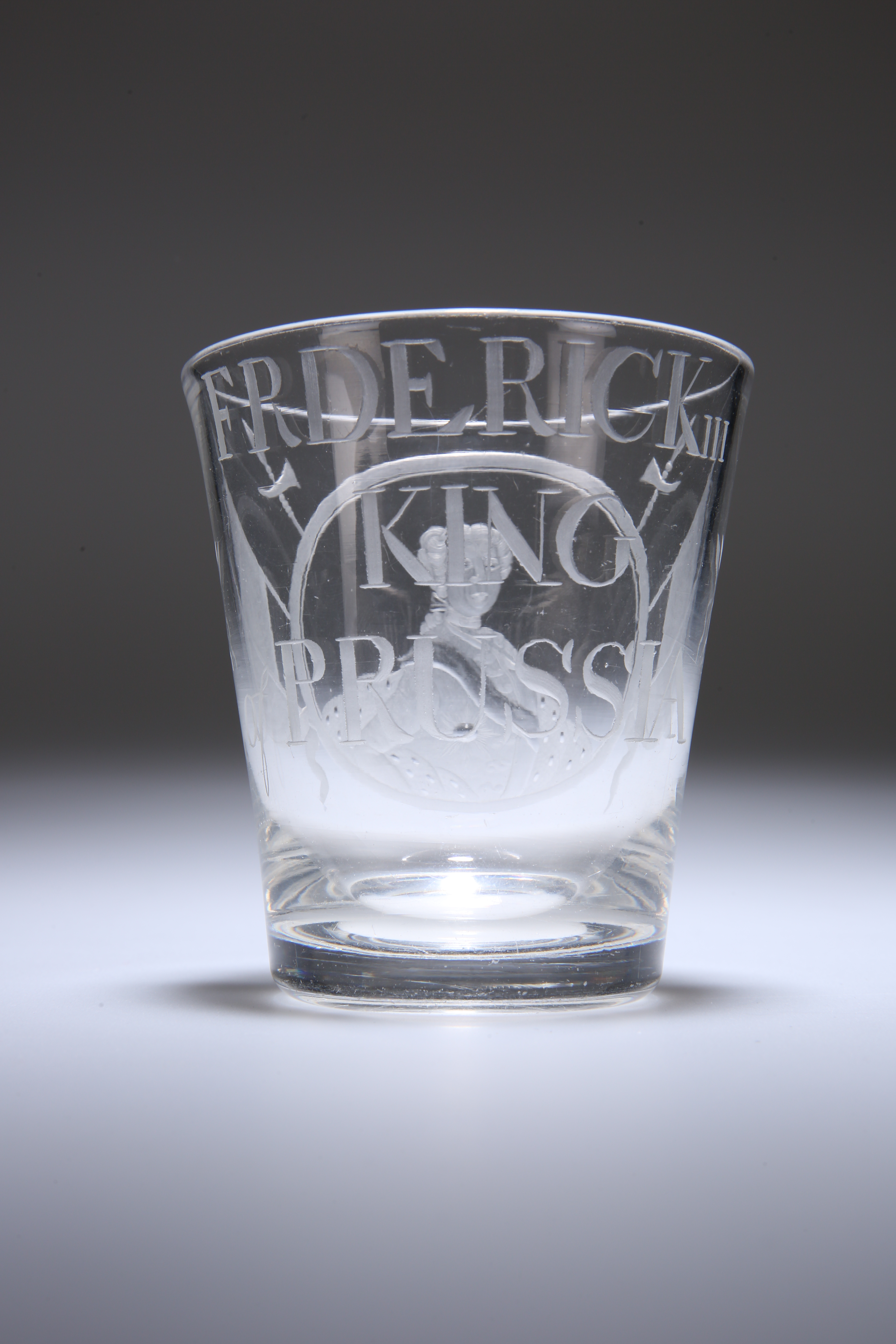 A GEORGIAN GLASS TUMBLER, c. 1815 - Image 2 of 2