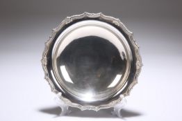 A GEORGE V SILVER BOWL, BY BARKER BROTHERS SILVER LTD., BIRMINGHAM, 1933