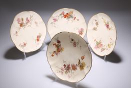 A SET OF FOUR ROYAL WORCESTER PLATES, LATE 19th CENTURY