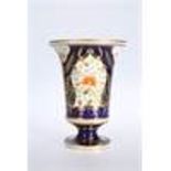 A FINE SPODE FLARED CYLINDRICAL BEAKER, CIRCA 1815