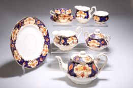 A ROYAL ALBERT HEIRLOOM PATTERN TEA AND PARTIAL DINNER SERVICE