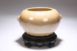 A CHINESE BROWN GLAZED BOWL ON A CARVED ZITAN STAND