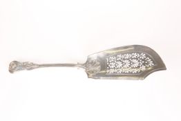 A WILLIAM IV SILVER FISH-SLICE, JONATHAN HAYNE, LONDON, 1835