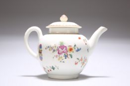 A WORCESTER PORCELAIN TEAPOT AND COVER, 1765