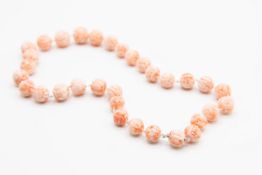 A CHINESE CORAL NECKLACE