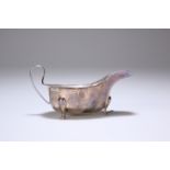 A GEORGE V SILVER SAUCE BOAT, EMIL VINER, SHEFFIELD 1931