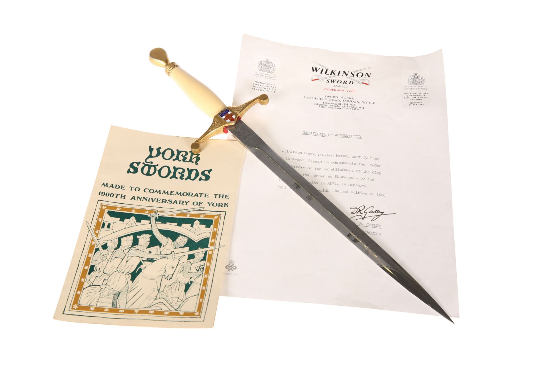 THE YORK POIGNARD, A COMMEMORATIVE DAGGER BY WILKINSON SWORD LTD