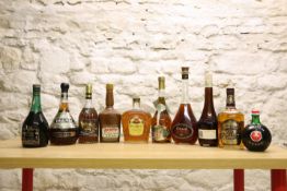 10 BOTTLES (INCLUDING LITRE BOTTLES) ASSORTED SPIRITS AND LIQUEURS FROM 1970's/80's