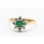 AN 18CT YELLOW GOLD, EMERALD AND DIAMOND RING