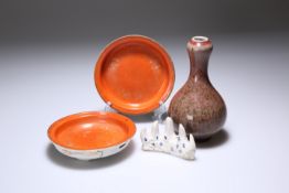 A GROUP OF CHINESE PORCELAIN