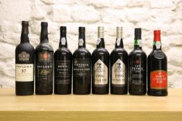 8 BOTTLES MIXED LOT FINE PORT (INCLUDING VINTAGE)