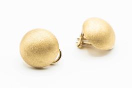 A PAIR OF RUSSIAN 18CT YELLOW GOLD CLIP EARRINGS